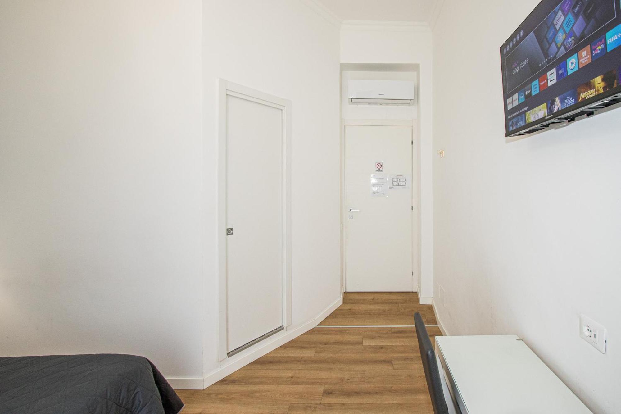 23 Guest house